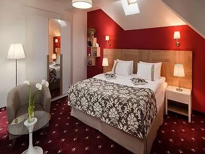 Hotell Thomas 4*